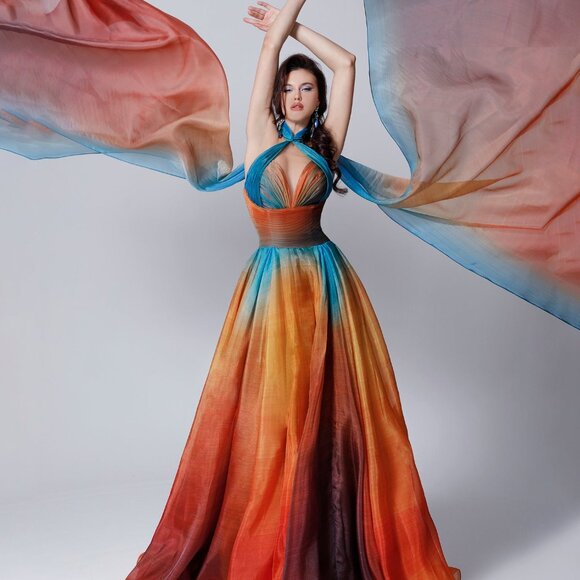 Fouad Sarkis Couture Dress - Picture 3 of 8